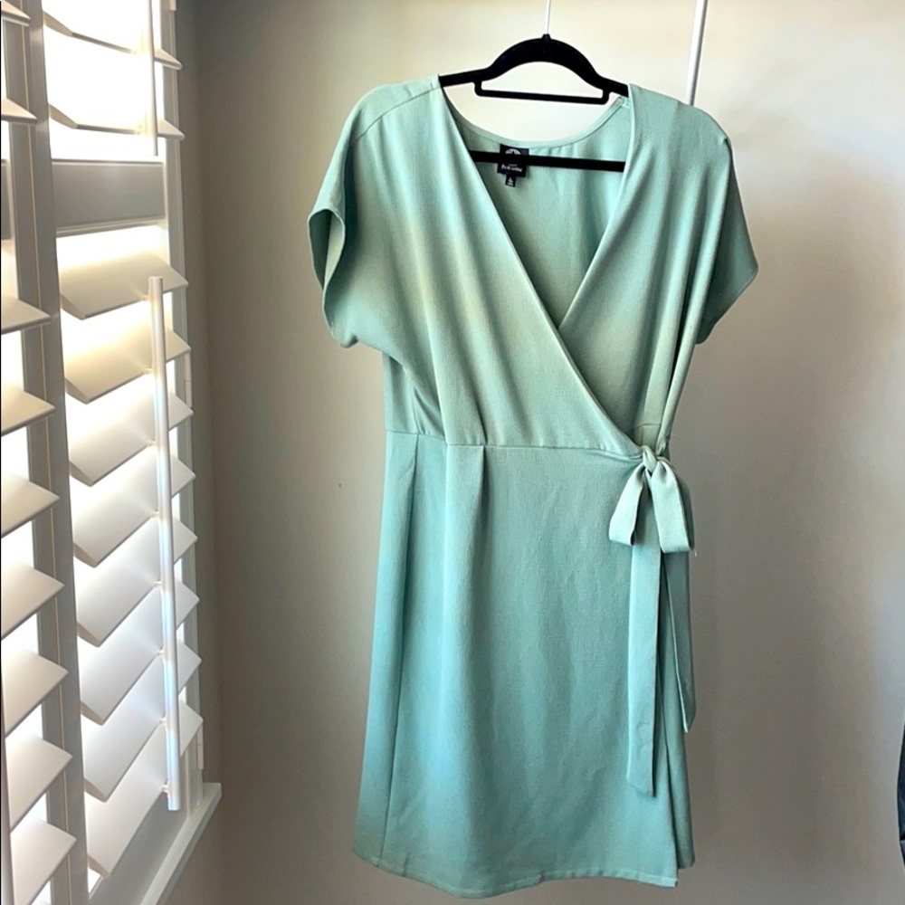 Bobeau Green Wrap Dress